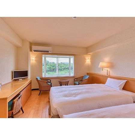 Beach Hotel Sunshine Ishigakijima - Vacation Stay 95038V Ishigaki  Экстерьер фото