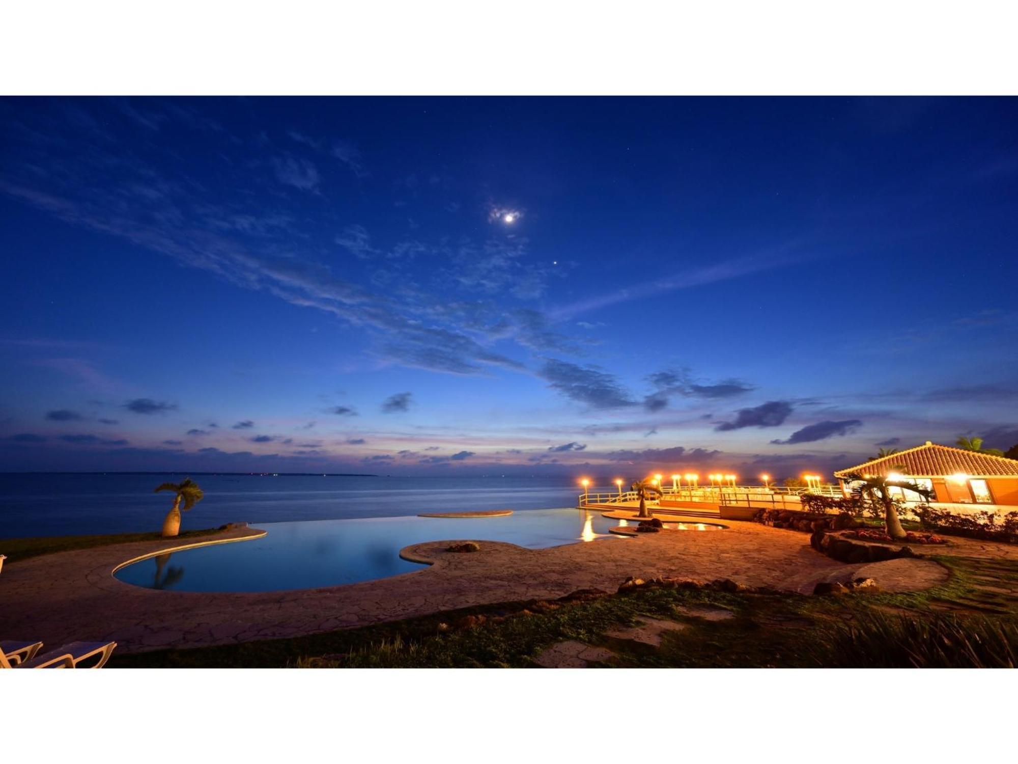 Beach Hotel Sunshine Ishigakijima - Vacation Stay 95038V Ishigaki  Экстерьер фото