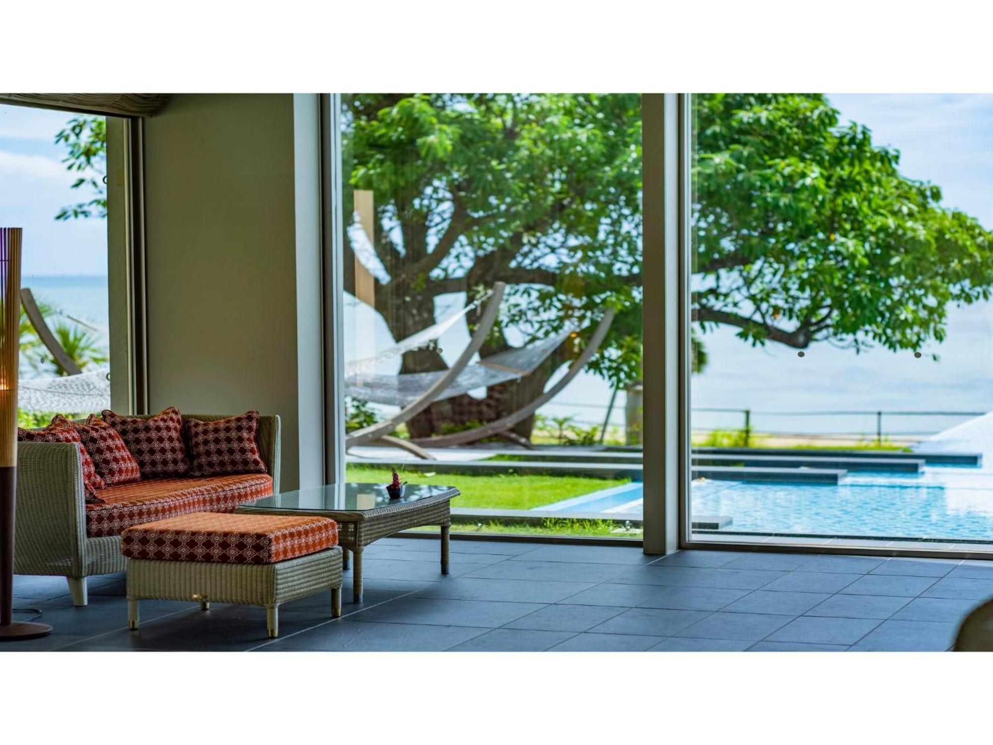 Beach Hotel Sunshine Ishigakijima - Vacation Stay 95038V Ishigaki  Экстерьер фото